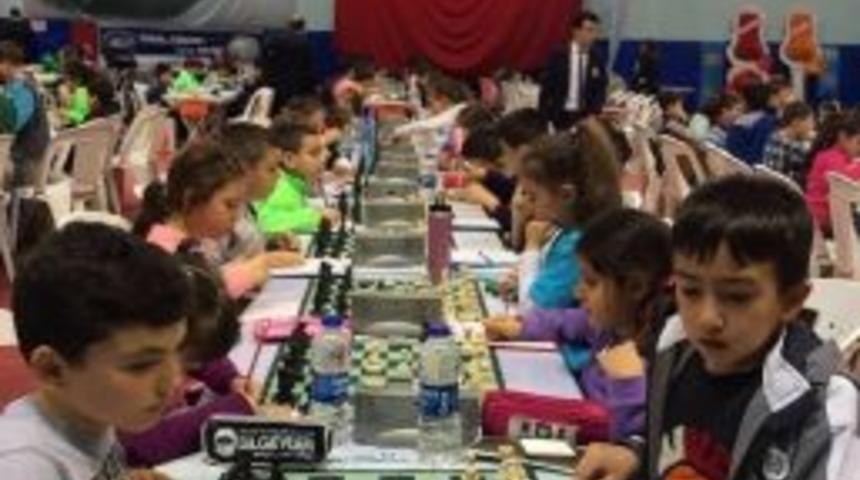 İsmail Bey Gaspıralı Satran&ccedil; Turnuvası 18-19 Şubat&rsquo;ta