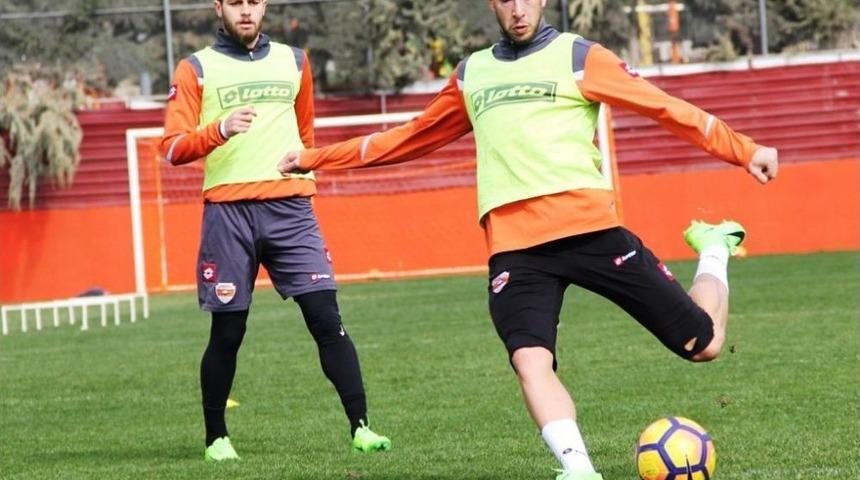 Adanaspor, Osmanlıspor Ma&ccedil;ı Hazırlıklarına Ara Vermeden Başladı