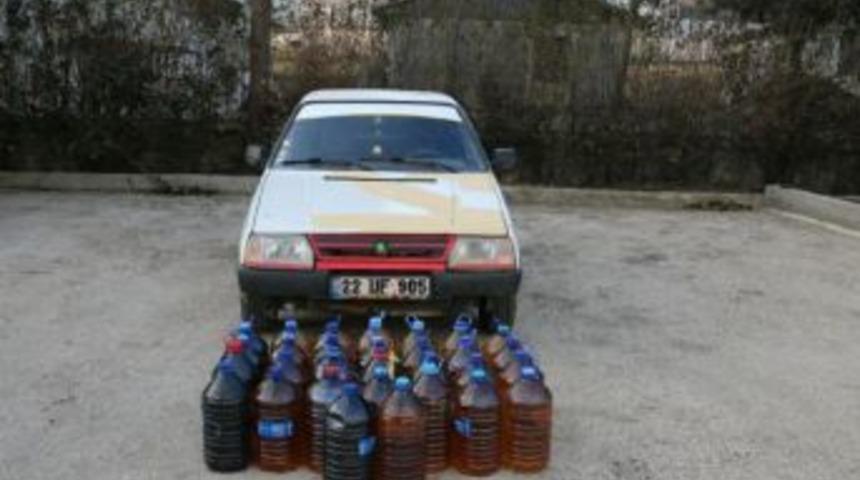 Jandarma, 500 Litre Ka&ccedil;ak Şarap Ele Ge&ccedil;irdi