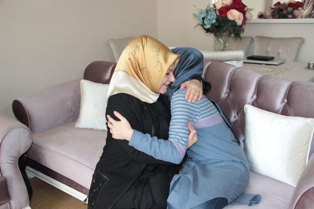 Saldırıya Uğrayan Baş&ouml;rt&uuml;l&uuml; Gen&ccedil; Kız: "olayın Etkisiyle Bug&uuml;n Okula Gidemedim"