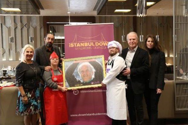 Mustafa Denizli Ve Kızı, Down Sendromlularla Birlikte Pasta Yaptı