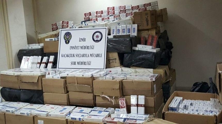 İzmir&rsquo;de 788 Bin Tl&rsquo;lik Ka&ccedil;ak Sigara Operasyonu