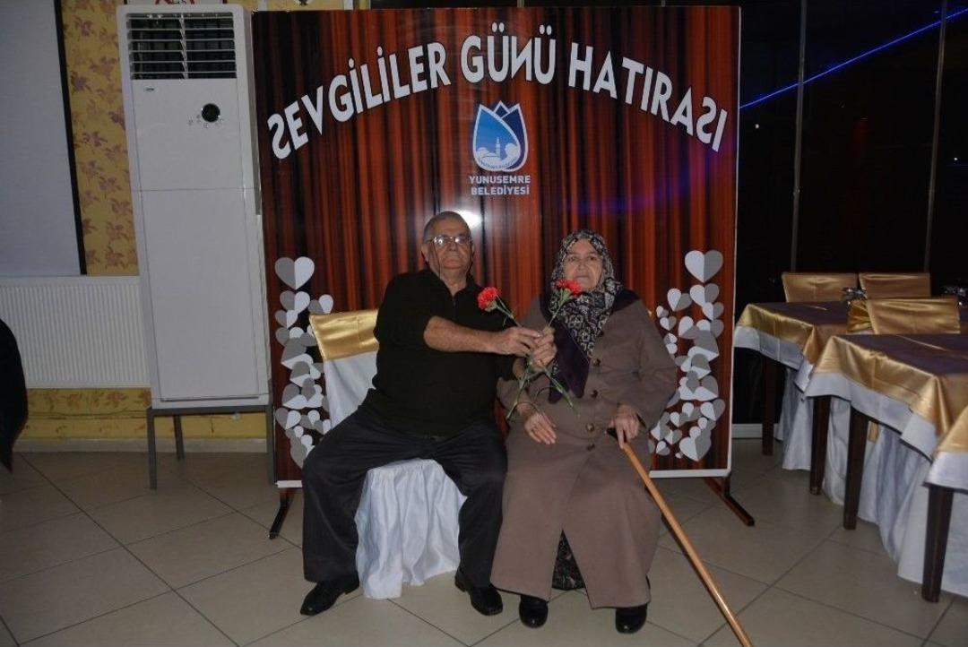 &Ouml;m&uuml;rl&uuml;k Sevdalılar G&ouml;n&uuml;llerince Eğlendi