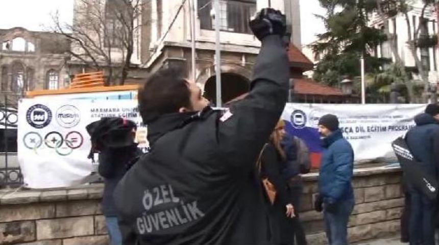 Prof. Kaboğlu, &Ouml;ğrenciler Ve Akademisyenler Tarafından Uğurlandı