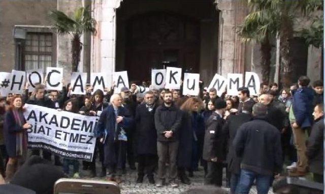 Prof. Kaboğlu, Öğrenciler Ve Akademisyenler Tarafından Uğurlandı 1