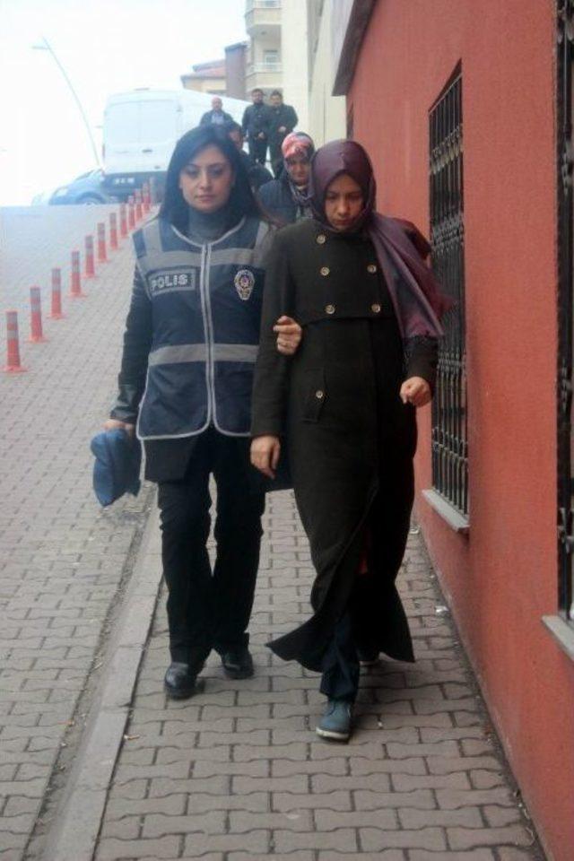 Kayseri&rsquo;de Fet&ouml; Operasyonunda G&ouml;zaltına Alınan 14 Akademisyen Adliyeye Sevk Edildi 2