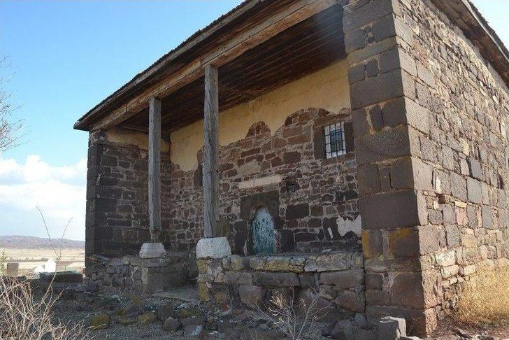 Kırıkkale’de 300 Yıllık Tarihi Cami Restore Edilmeyi Bekliyor G3