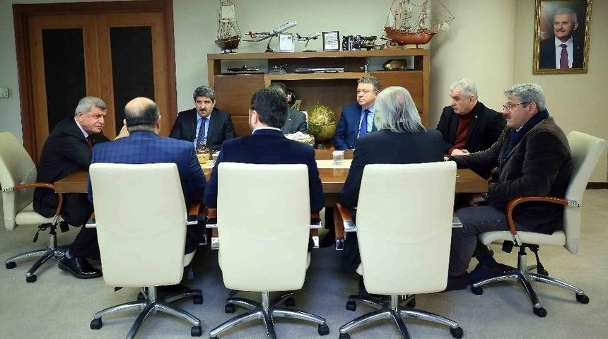 Başkan Karaosmanoğlu, Koto Y&ouml;netimini Ağırladı