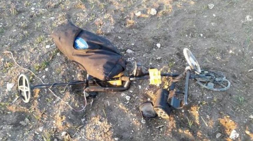 Uşak'ta 3 Ayrı Ka&ccedil;ak Kazı Operasyona 8 G&ouml;zaltı