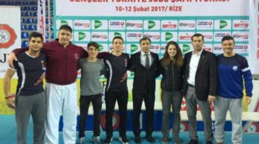 Yunusemre Belediyesi Rize&rsquo;den Madalyayla D&ouml;nd&uuml;