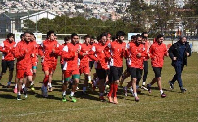 Karşıyaka'da Güneş Açtı