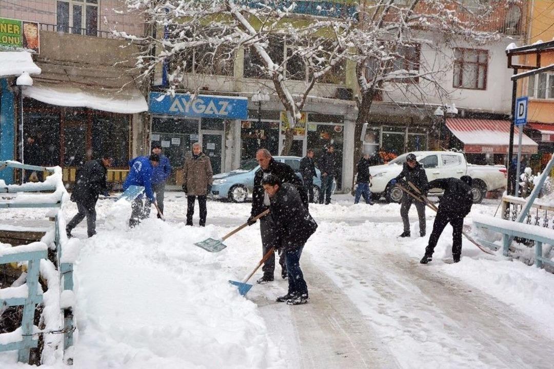 &Ccedil;atak&rsquo;ta Kar Yağışı