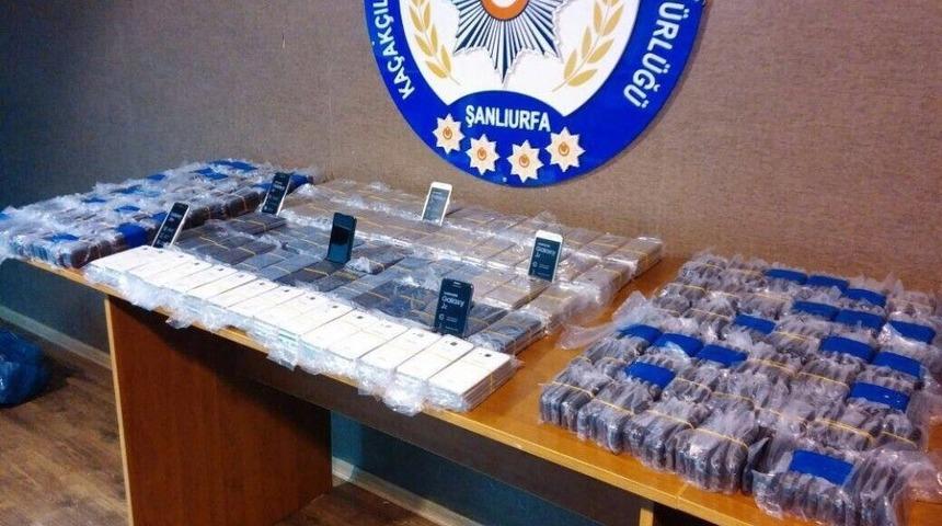 Şanlıurfa&rsquo;da 750 Adet Ka&ccedil;ak Telefon Ele Ge&ccedil;irildi