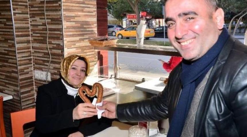 Sevgililer G&uuml;n&uuml;'ne &Ouml;zel  Simit