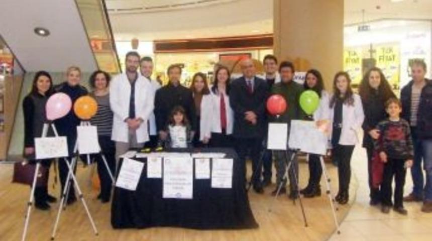 Esog&uuml;&rsquo;den D&uuml;nya Doğumsal Kalp Hastalıkları Farkındalık Haftası Standı