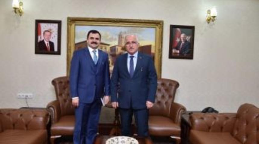 Vali Tuna Şanlıurfa&rsquo;ya Atanan İl Milli Eğitim M&uuml;d&uuml;r&uuml;n&uuml; Kabul Etti