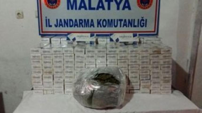 Malatya&rsquo;da 7 Bin 300 Paket Ka&ccedil;ak Sigara Ve 348 Gram Esrar Ele Ge&ccedil;irildi