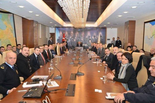 Şahin: &ldquo;okul Gezileriyle İlgili İl Milli Eğitim M&uuml;d&uuml;rl&uuml;ğ&uuml;ne Yasak Getirdik&rdquo; 1