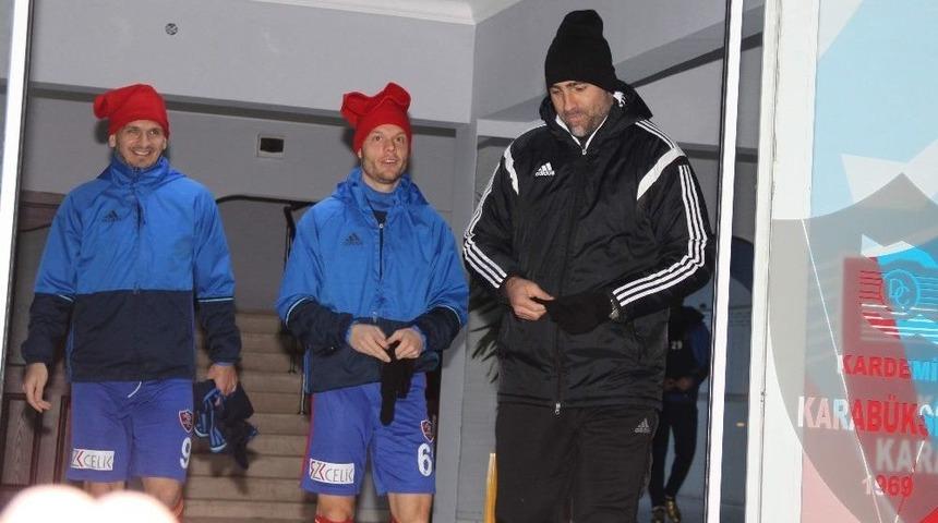 Tudor, Takımla İdmana &Ccedil;ıktı