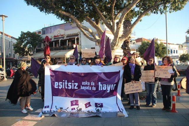 Sevgililer Günü’nde “tek Taşını Al, Kafana Çal” Eylemi