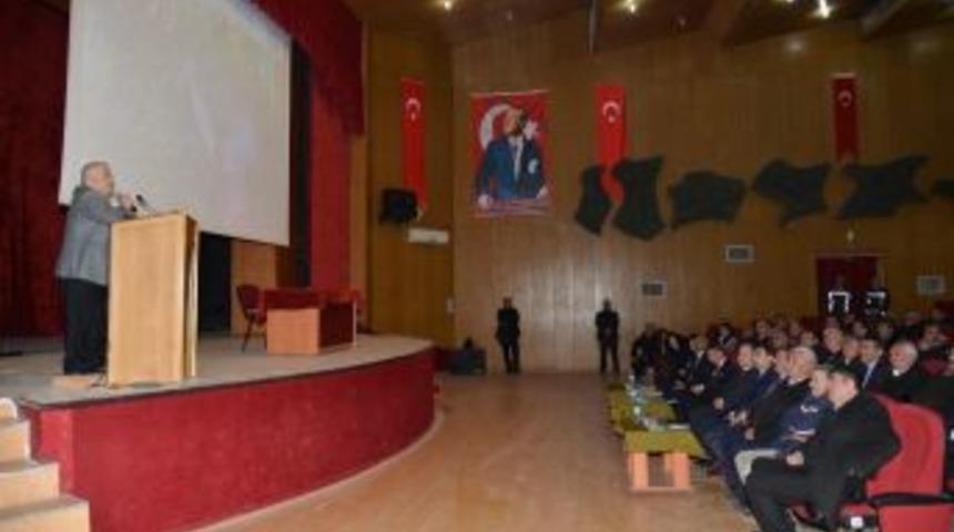 Vali Şent&uuml;rk, Muhtarları Bilgilendirme Toplantısına Katıldı