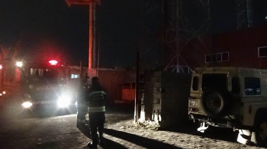 Diyarbakır&rsquo;da Baz İstasyonlarına Molotoflu Saldırı