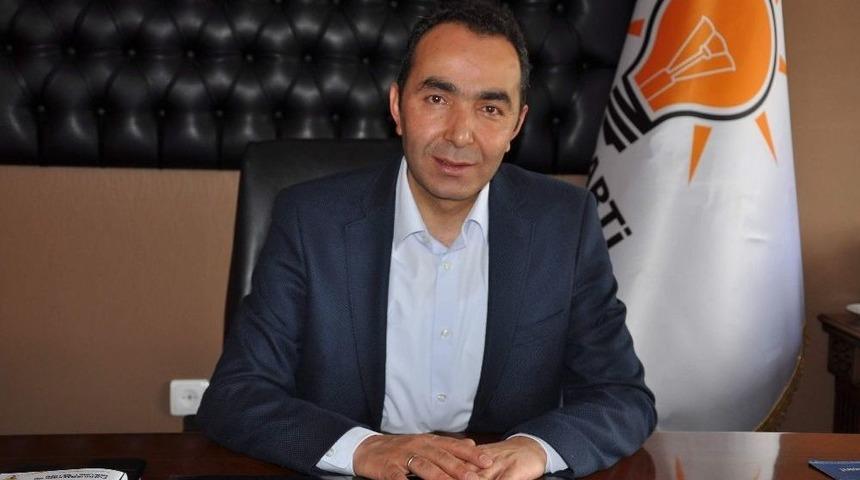 Ak Parti&rsquo;de Referandum &Ccedil;alışmaları Devam Ediyor