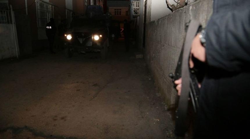 Adana&rsquo;da Ter&ouml;r Operasyonu: 10 G&ouml;zaltı