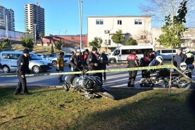 Adana'da Yunus Ekibi Kaza Yaptı: 1 Polis Şehit, 1 Polis Yaralı