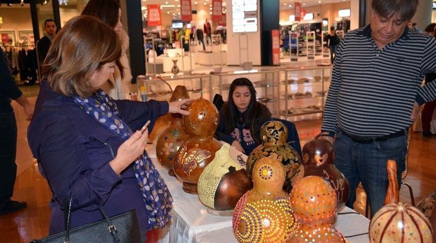 El Emeği Eserler Sergilendi