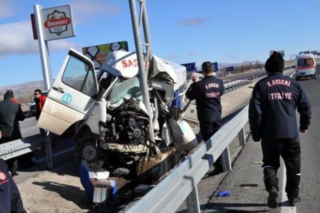 Kayseri'deki Trafik Kazasında Ölü Sayısı 5’E Yükseldi