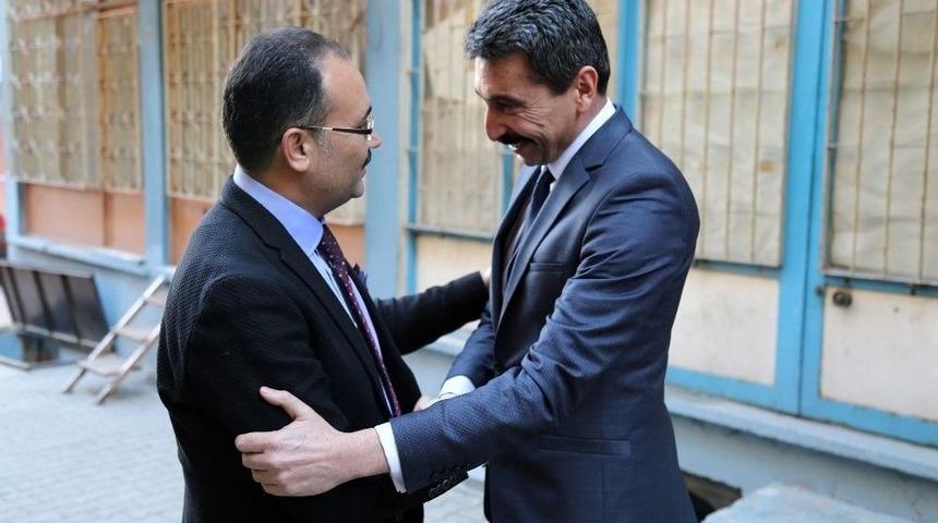 Uşak Belediyesi&rsquo;nden Mhp İl Teşkilatına Ziyaret