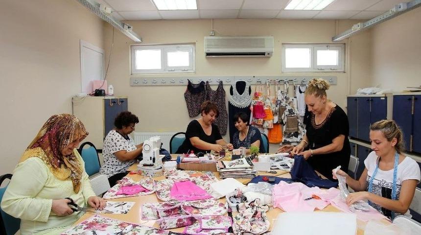 Buca’da 3 Yılda 10 Bin 72 Kursiyere Ücretsiz Eğitim