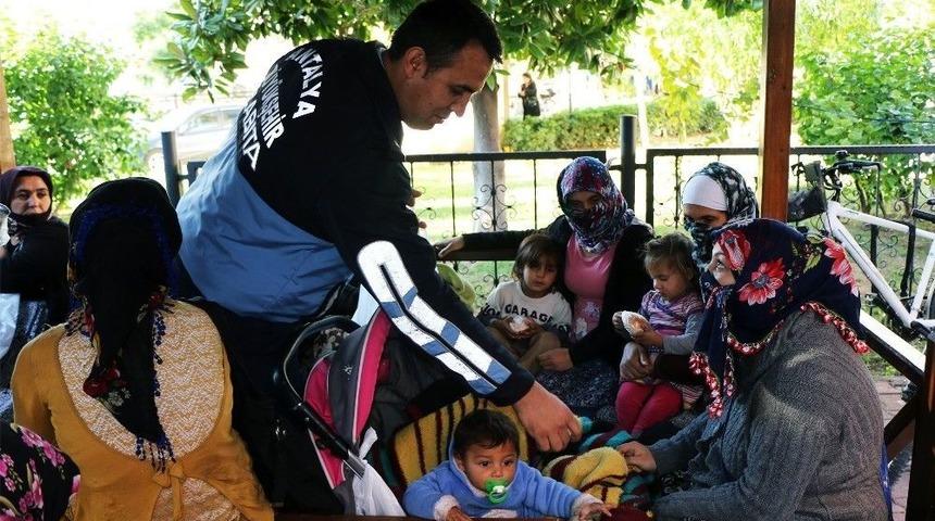 Antalya&rsquo;da 2 Yılda 10 Bin Dilenciye İşlem Yapıldı