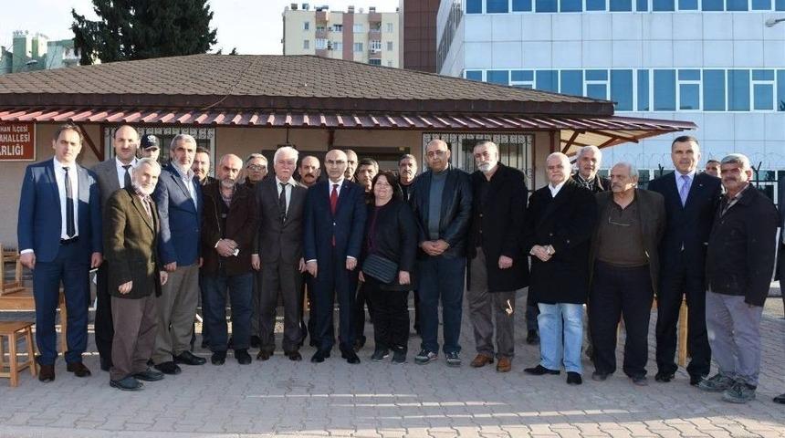 Vali Demirtaş, Mahale Sakinleriyle Buluştu
