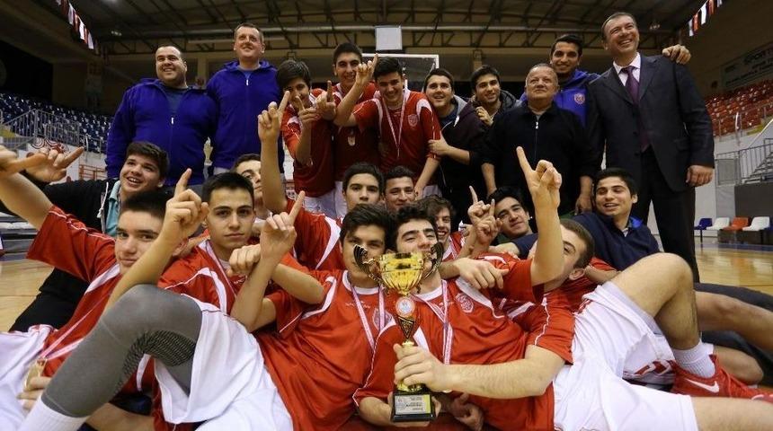 Kepez Belediyespor Antalya Şampiyonu Oldu