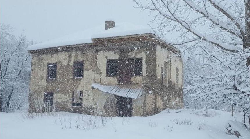 Gevaş&rsquo;ta Kar Yağışı