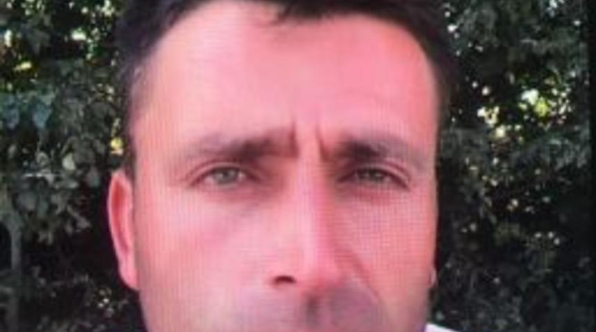 Babasını D&ouml;ven Adamı, Pompalı T&uuml;fekle &Ouml;ld&uuml;rd&uuml;