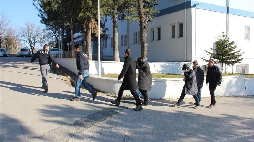Fet&ouml;&rsquo;den Yakalanan Ş&uuml;phelinin Kardeşi Pkk&rsquo;lı Ter&ouml;rist &Ccedil;ıktı