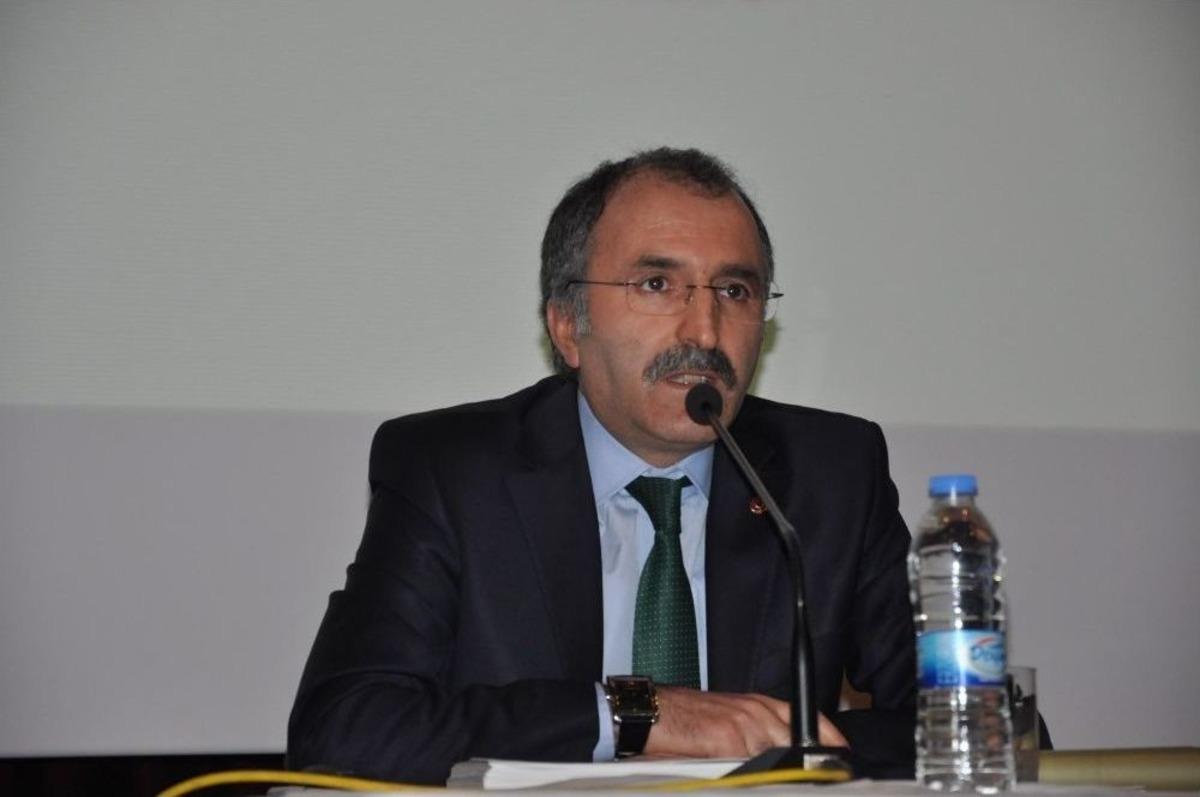 Maliye Bakan Yardımcısı Yavilioğlu, Kars&rsquo;ta Cumhurbaşkanlığı H&uuml;k&uuml;met Sistemi&rsquo;ni Anlattı
