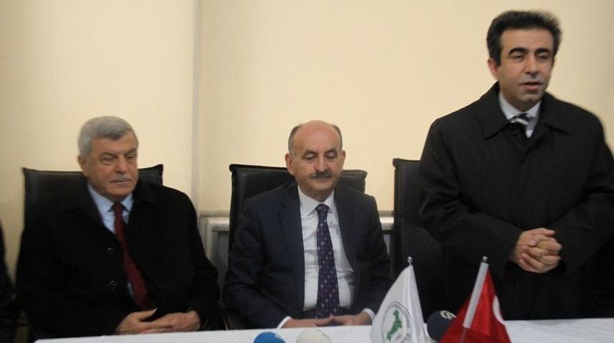 Bakan M&uuml;ezzinoğlu&rsquo;ndan Batı Trakya T&uuml;rklerine Gss M&uuml;jdesi