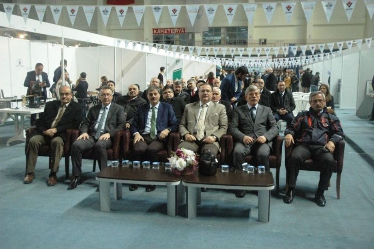 Sakarya&rsquo;da &lsquo;bilim Şenliği&rsquo; Başladı