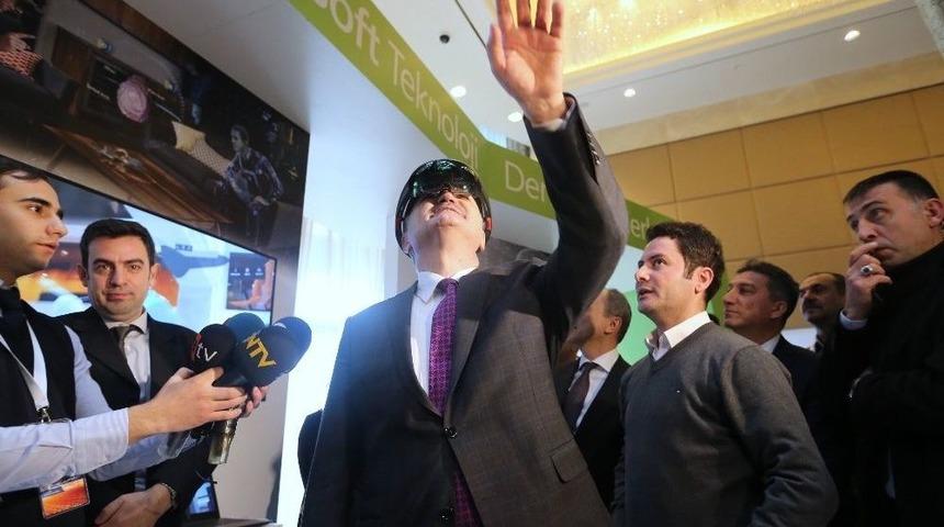 Bakan &Ouml;zl&uuml;, Microsoft Ankara Zirvesi&rsquo;nde