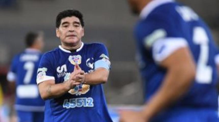 Arjantinli Efsane Maradona, Fıfa&rsquo;da G&ouml;reve Başladı