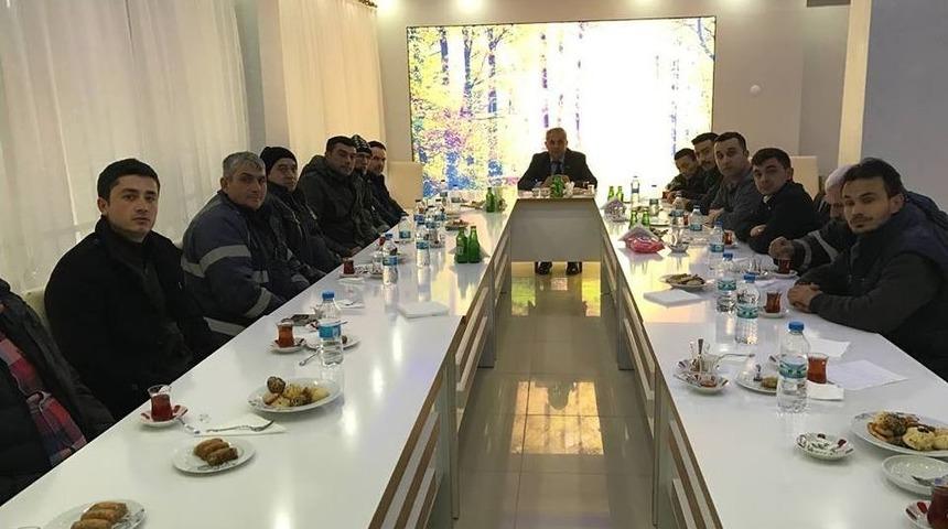 Başkan Yaman, Belediye &Ccedil;alışanları İle Buluştu