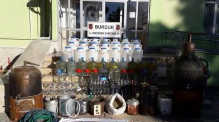 Burdur&rsquo;da Sahte İ&ccedil;ki İmalathanesine Baskın