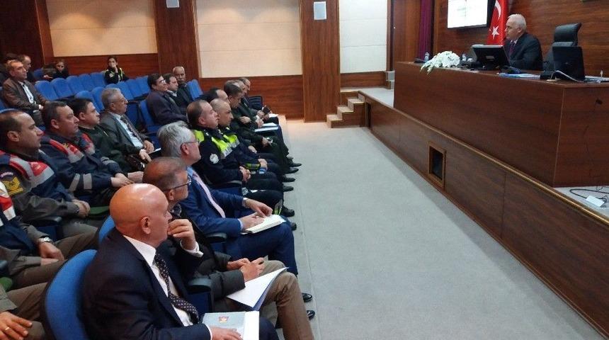 Mersin&rsquo;de &Ouml;ğrenci Taşıma G&uuml;venliği Toplantısı Yapıldı