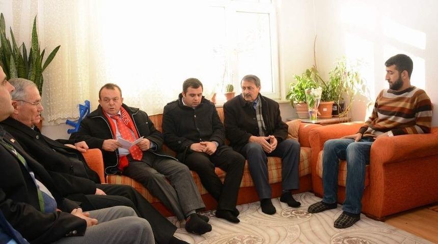 Başkan Acar, Hakkari Ve El Bab Gazilerini Ziyaret Etti