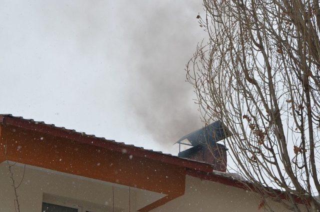 Hakkari’deki Hava Kirliliği Vatandaşları Korkuttu