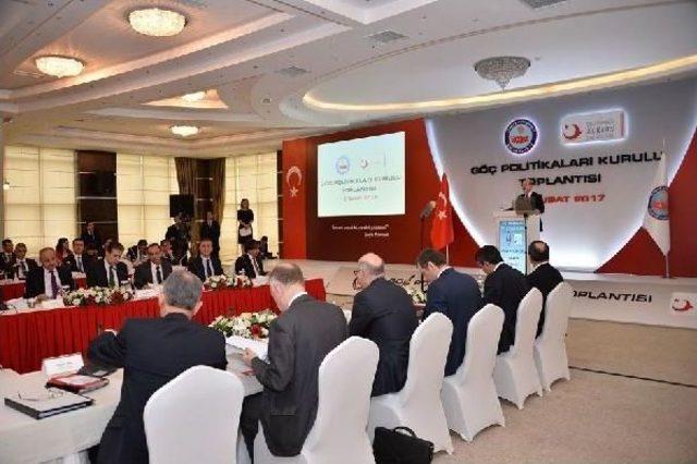 Süleyman Soylu : Türkiye de Bugün Halen Göçmen, Mülteci Olarak Bulunan Insan Sayısı 3 Milyon 551 Bin 78 Kişi 3